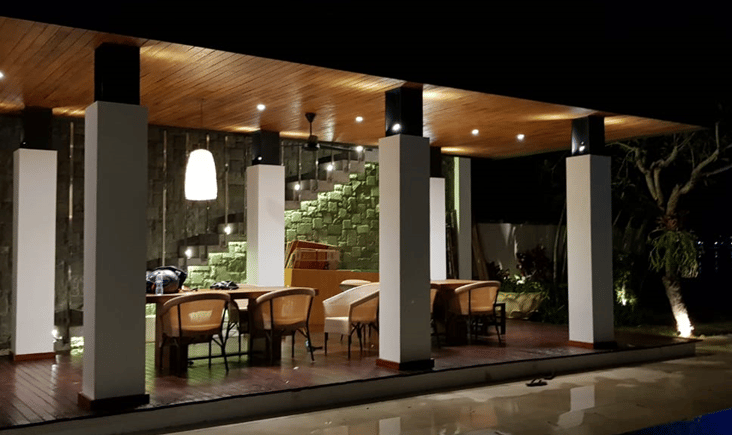 Bali private villa outdoor lounge